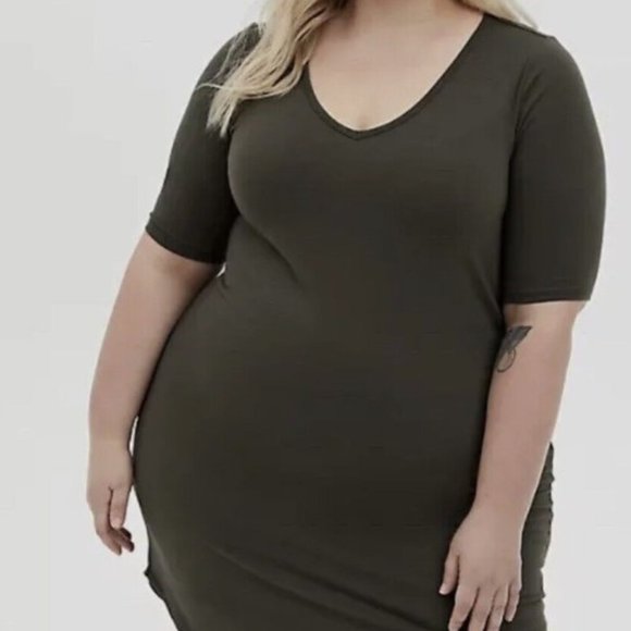 Torrid Olive Green Jersey V Neck T Shirt Dress size 4 - Picture 1 of 5